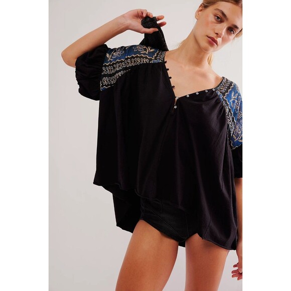 Free People Tops - Free People Aurora Blouse Top Floral Print Black V Neck Cotton S New 283786